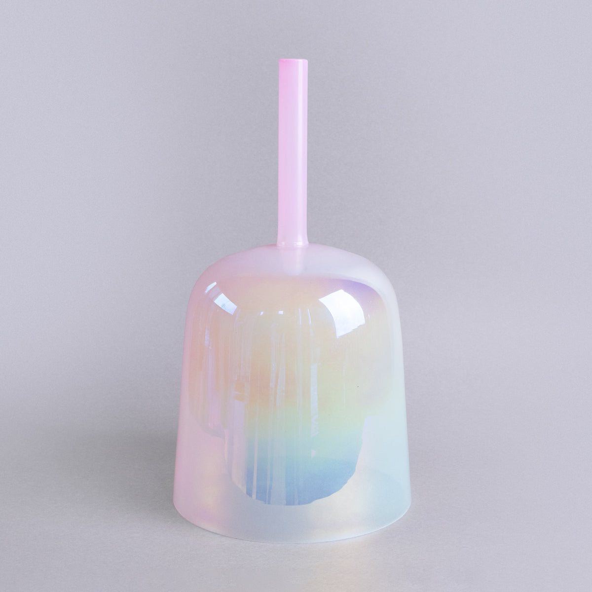 Kristallklangschale EINHORN KRAFTTIER 432 Hz mit Griff - 16 cm | AkashaBowls®