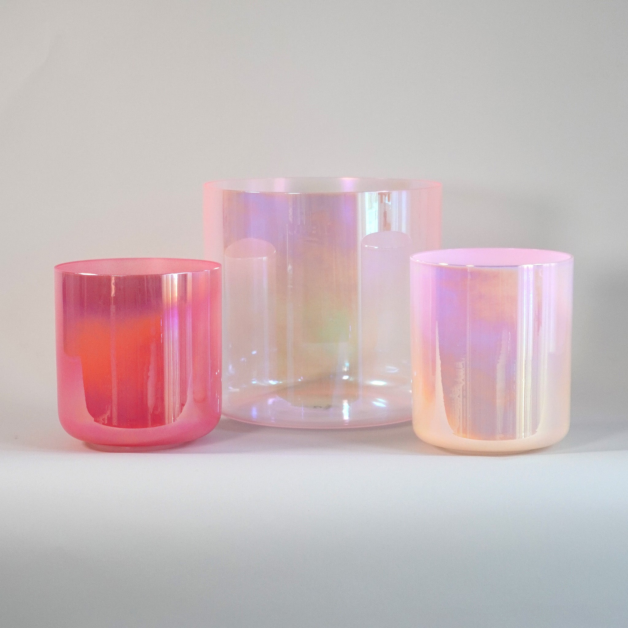 Kristallklangschalen-Set „Radiant of Love“ in 432 Hz I Mayoka Crystal Bowls®